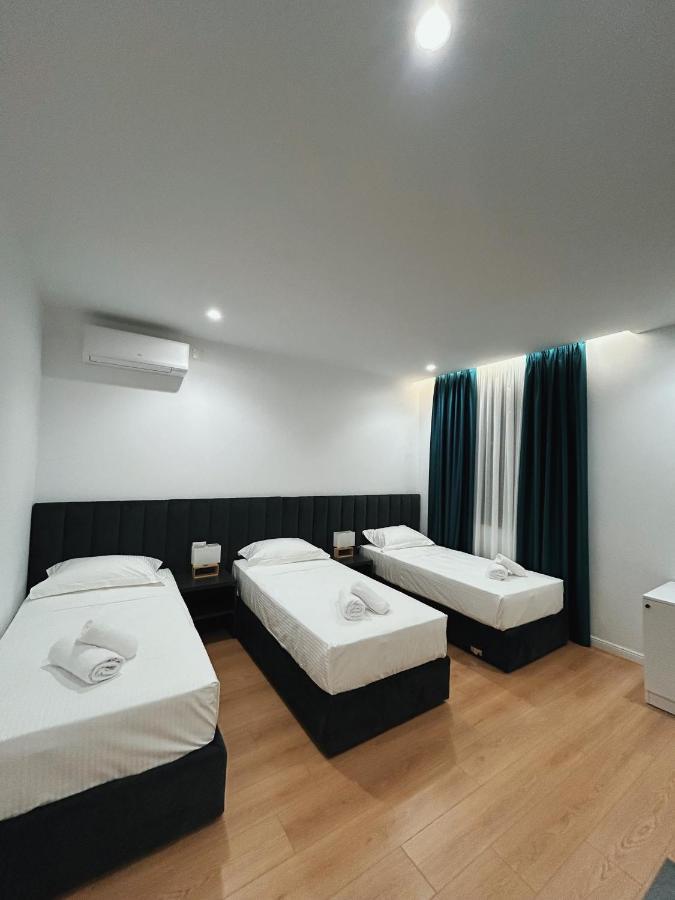 Clinton Tirana Inn Extérieur photo