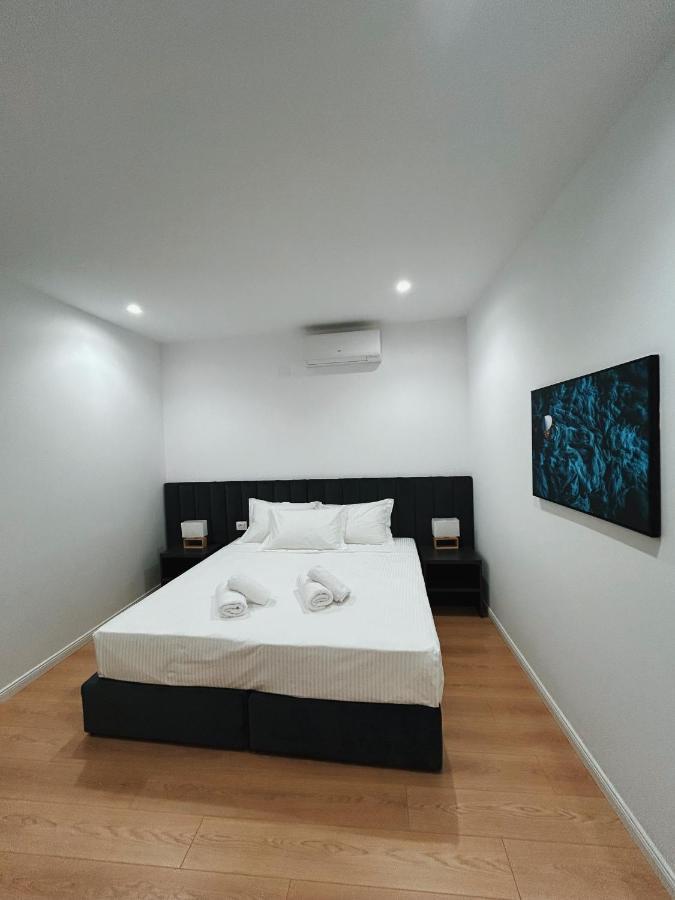 Clinton Tirana Inn Extérieur photo
